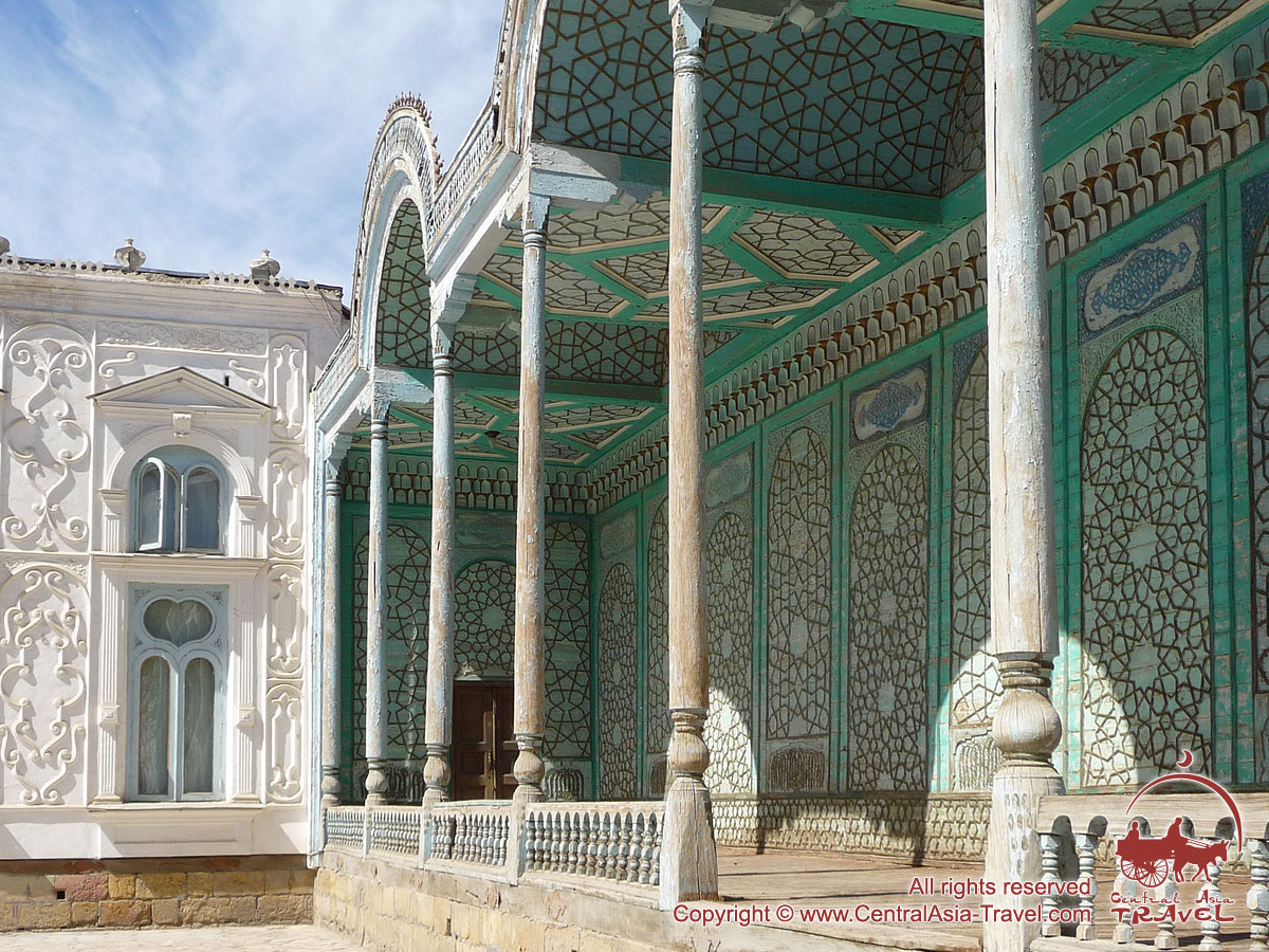 Mirror halls and ornamental gardens of Sitora-i-Mokhi-Khosa Palace